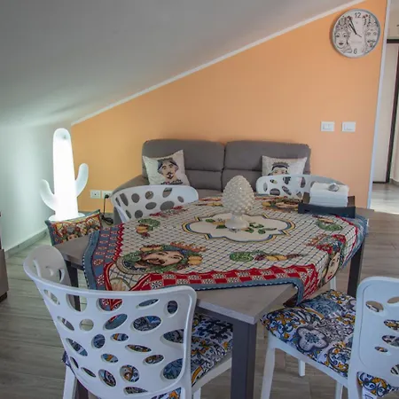 Il Sole Dell'Etna Apartment Aci Sant'Antonio Exterior photo